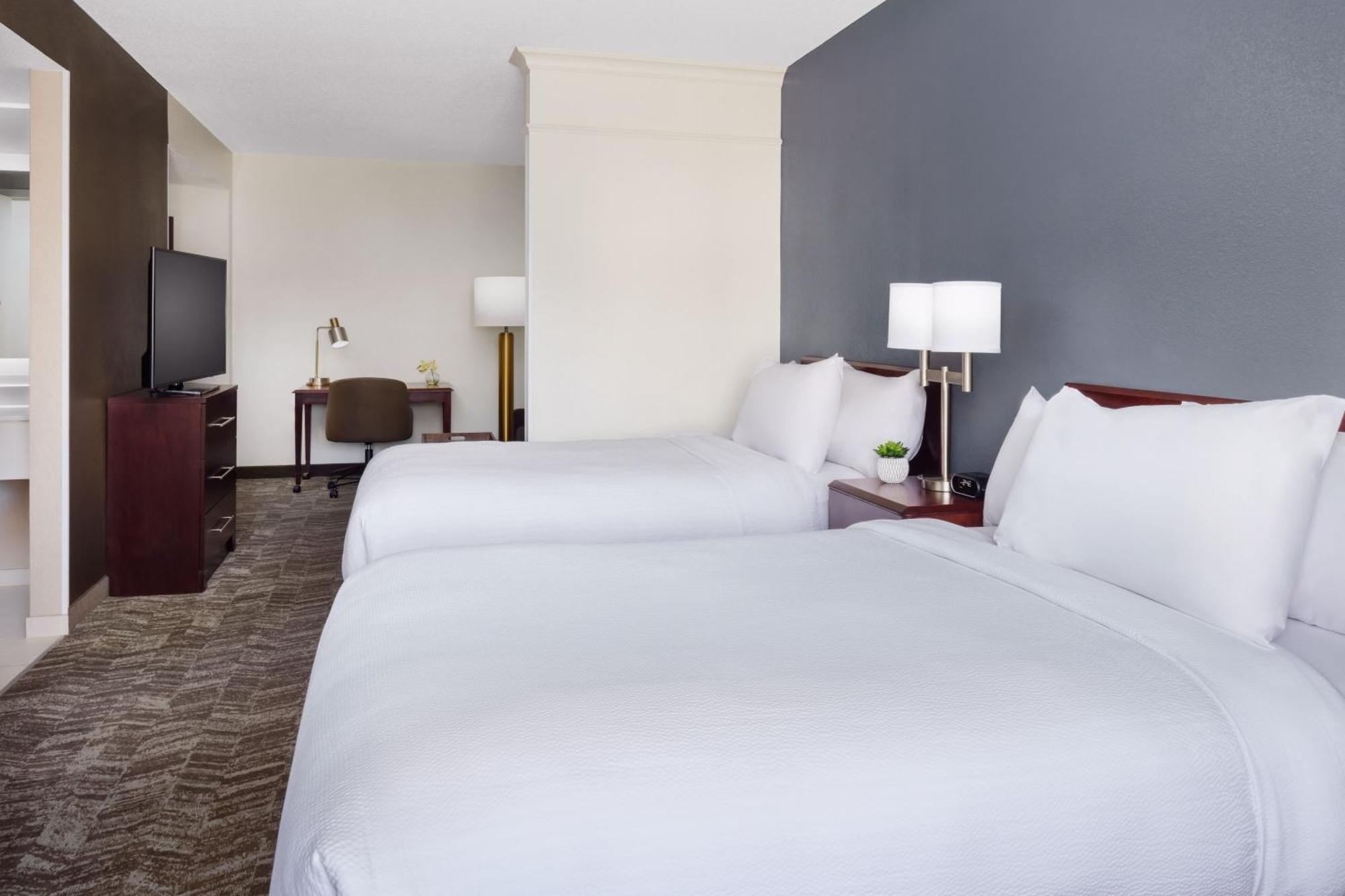 Springhill Suites Manchester-Boston Regional Airport מראה חיצוני תמונה
