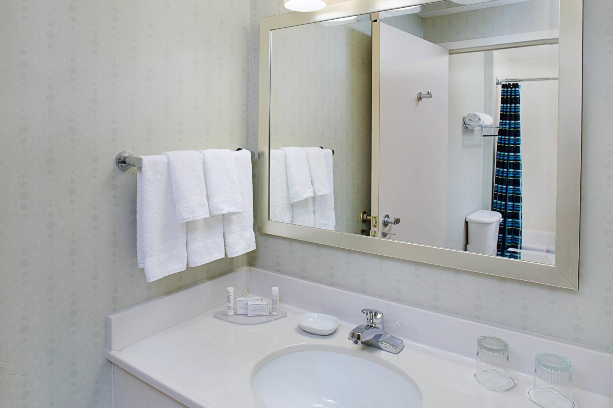 Springhill Suites Manchester-Boston Regional Airport מראה חיצוני תמונה